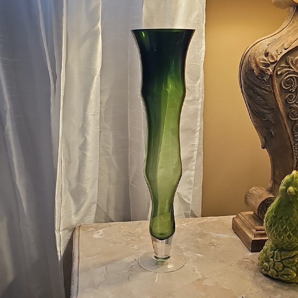 Brand New Without Tags Chic Green Glass Vase 15"H